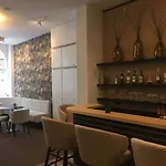 Louisa Hotel
