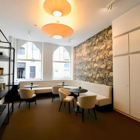 Louisa Hotel 3*